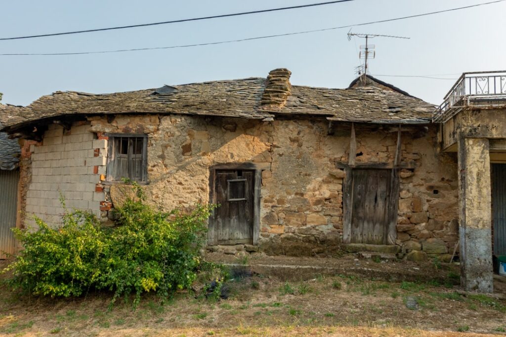 Photo Abandoned village