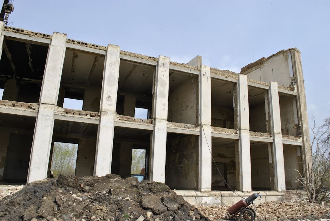 Photo Destroyed buildings